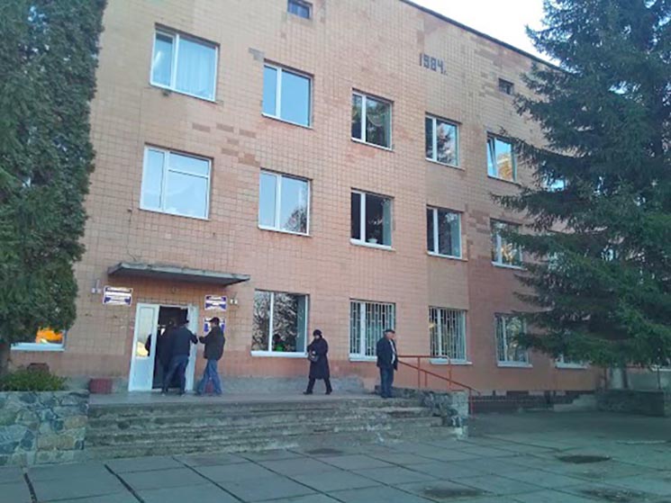 Білоцерківську районну лікарню перепрофілювали під шпиталь для хворих на COVID-19